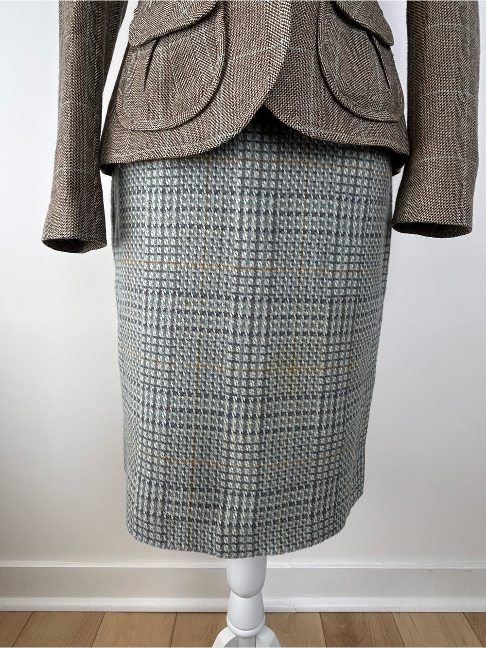 Vintage Pencil Skirt Pure Virgin Wool Plaid XXS Conrad C